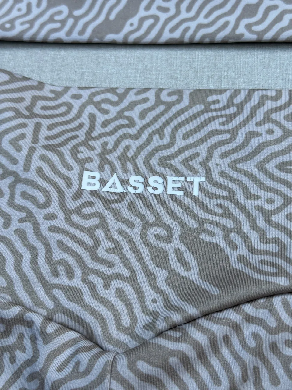 Top Basset - Vista 8