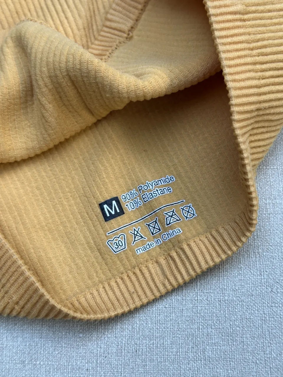 Top Sin marca - Vista 3