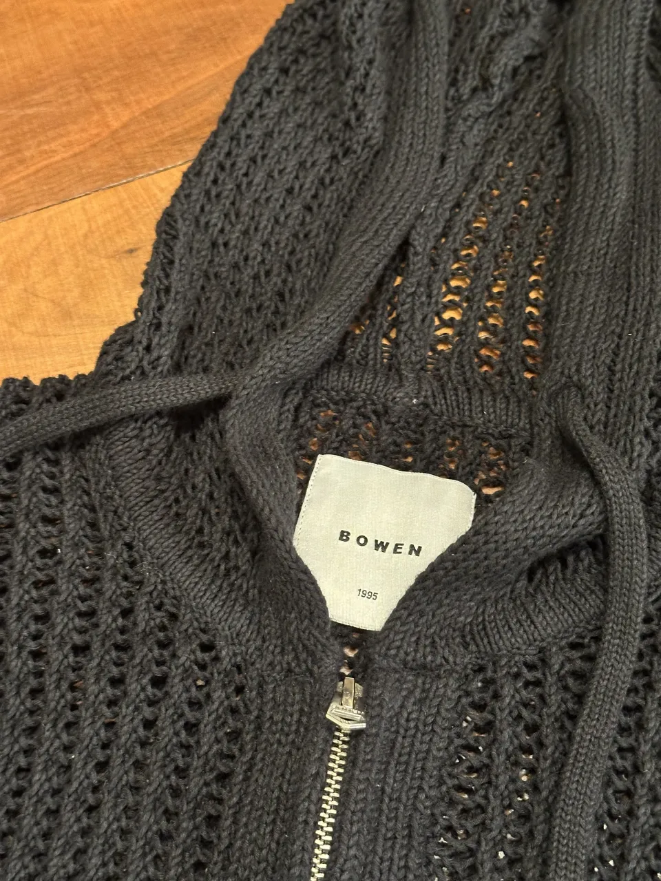 Buzo Bowen - Vista 2