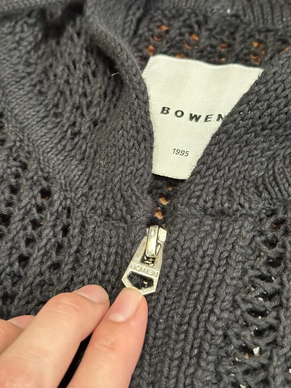 Buzo Bowen - Vista 3