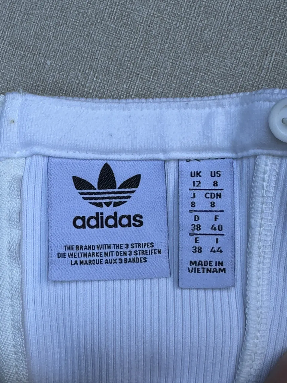 Top adidas - Vista 3