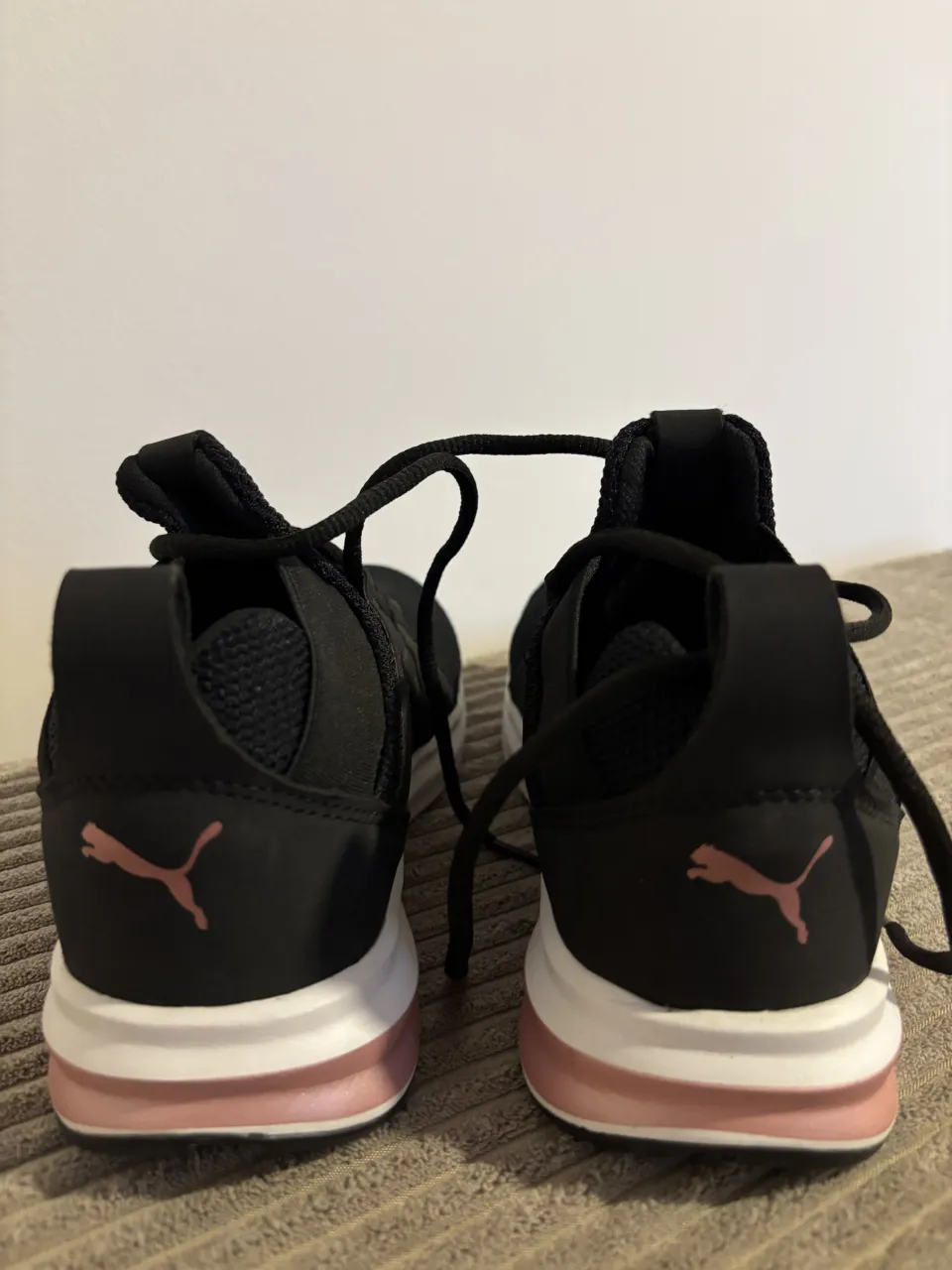 Zapatillas Puma - Vista 3