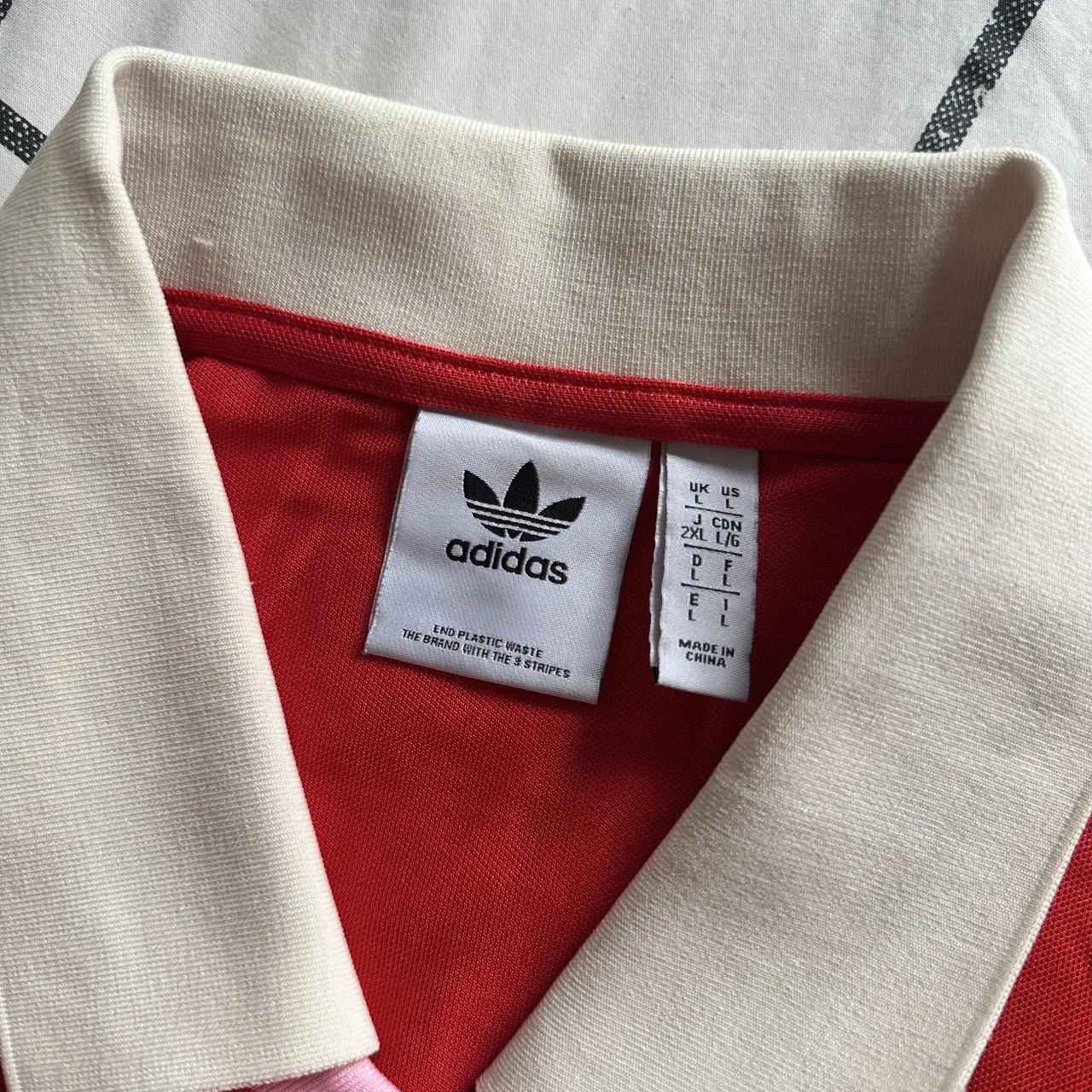 Remera adidas - Vista 2