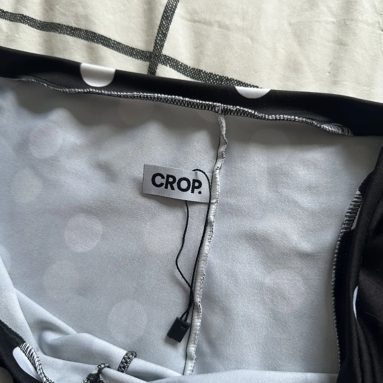 Pollera Crop - Vista 2