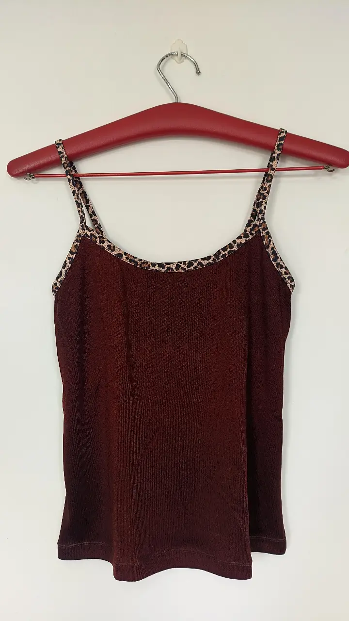 Top Sin marca - Vista 3