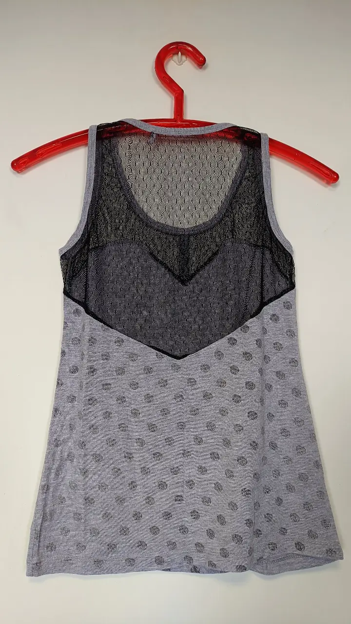 Musculosa Sin marca - Vista 4