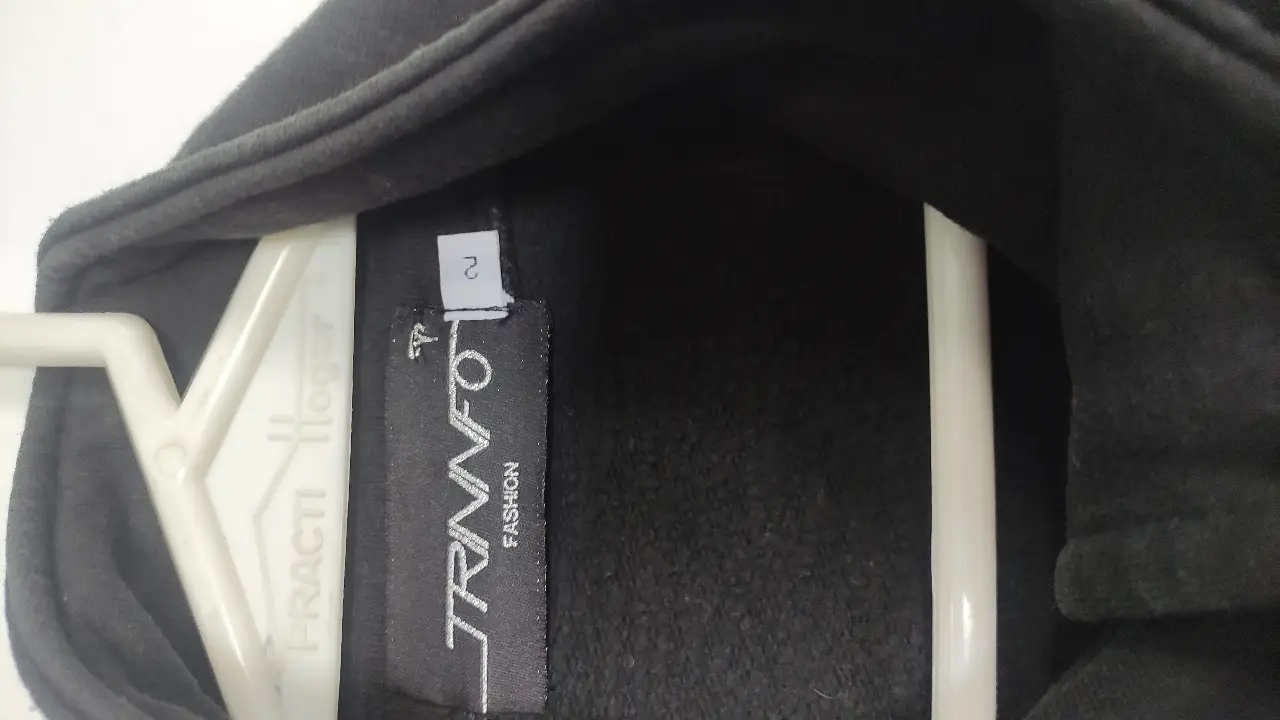 Campera TRINIFO - Vista 3