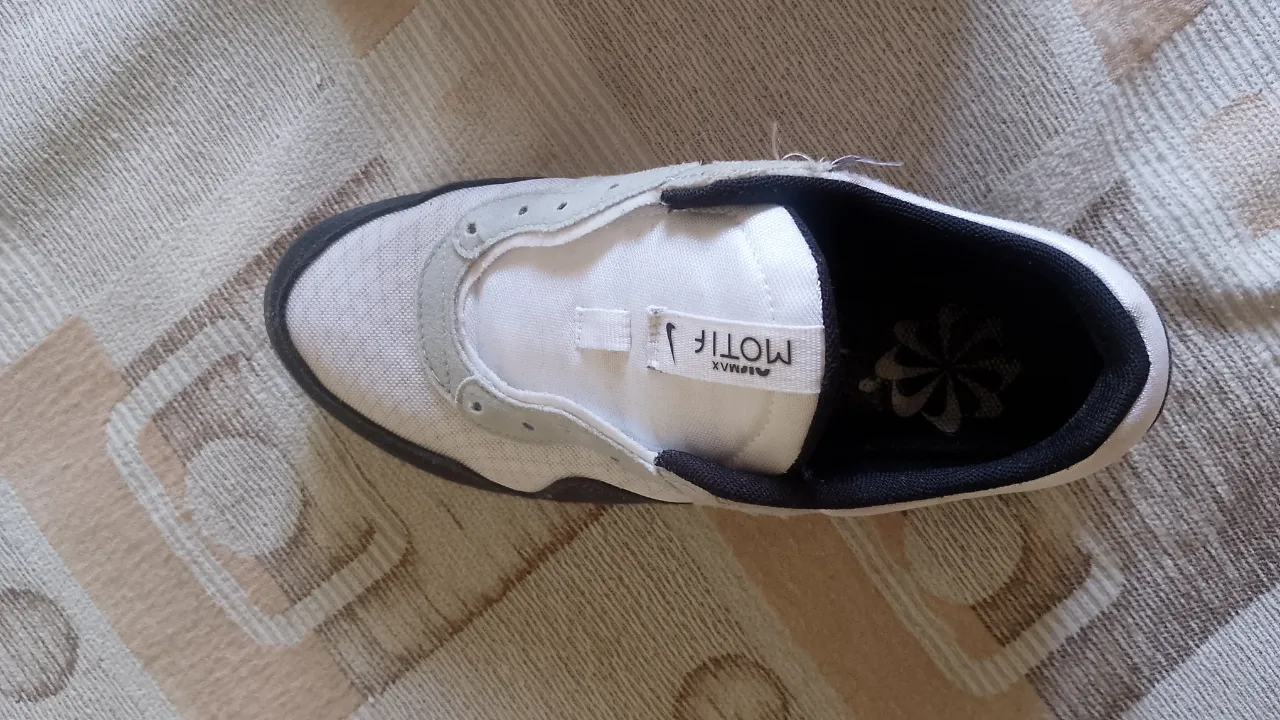 Zapatillas Nike - Vista 2