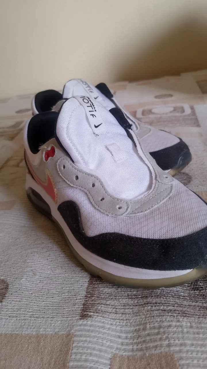 Zapatillas Nike - Vista 3