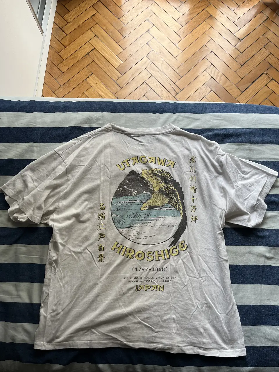 Remera PULL&BEAR - Vista 3