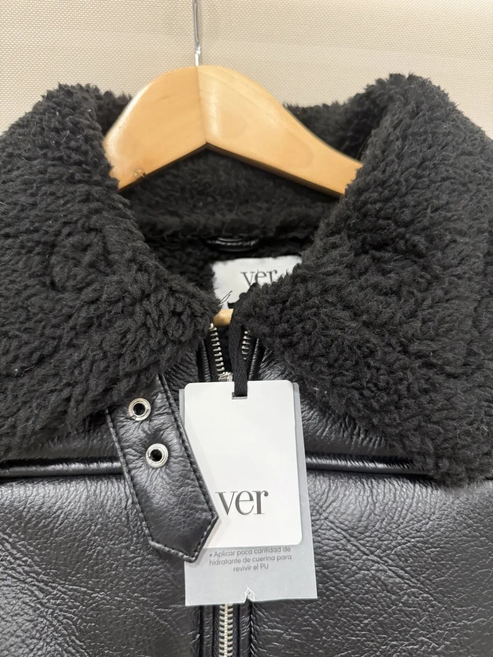 Campera Ver apasionadas - Vista 2