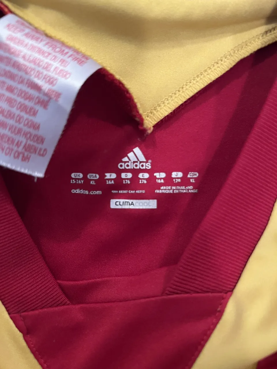 Camiseta adidas - Vista 3