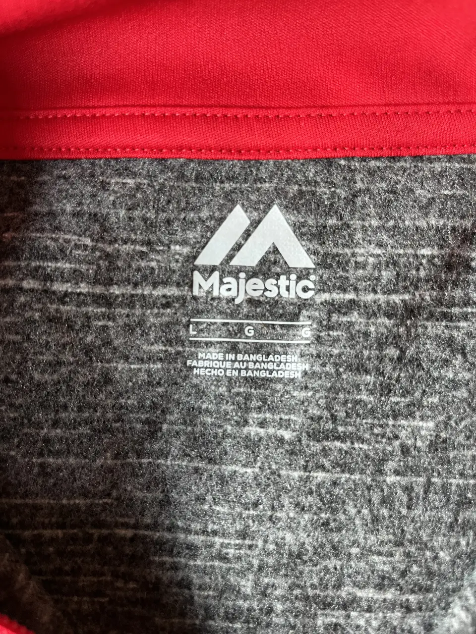 Buzo Majestic - Vista 2