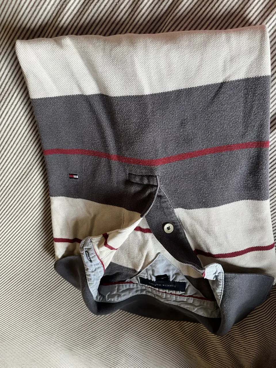 Remera Tommy Hilfiger - Vista 3