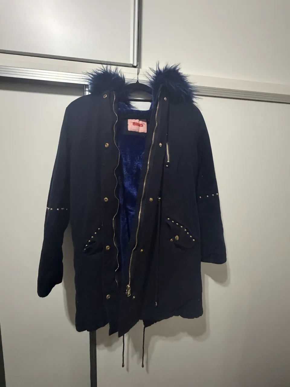 Campera Urus - Vista 3