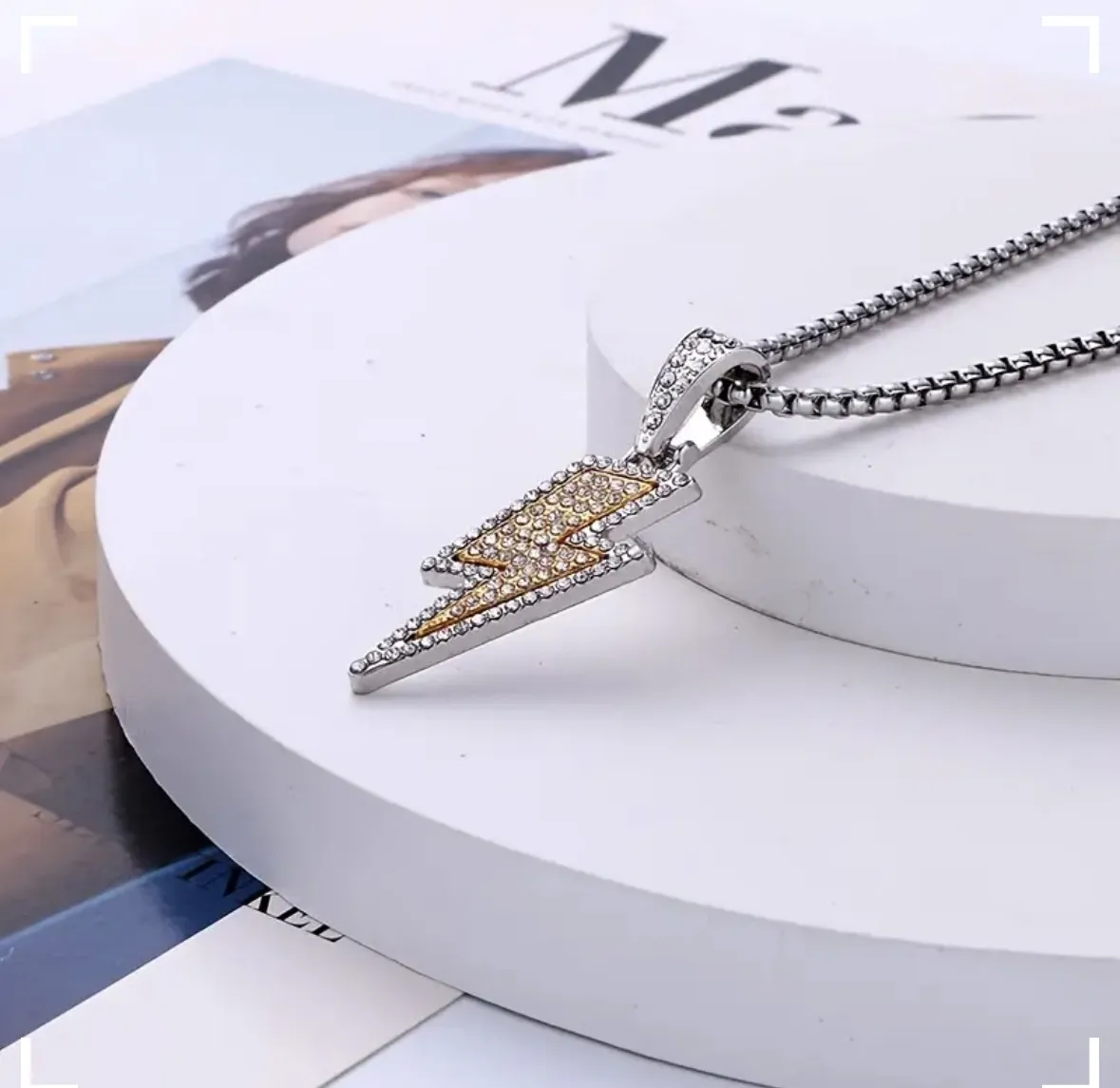 Colgante A ≠ - Vista 3