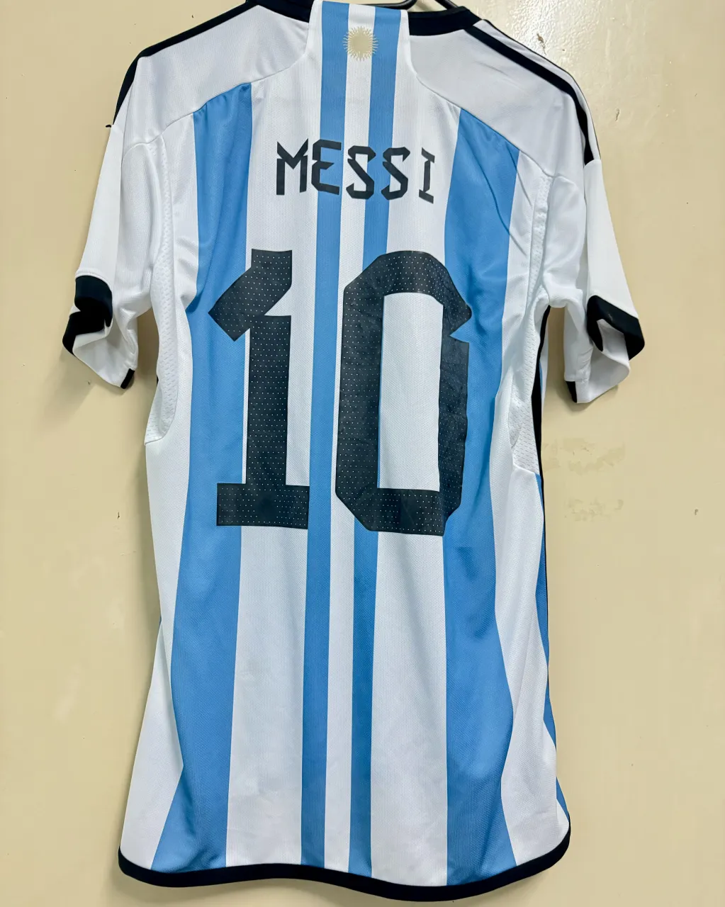 Camiseta adidas - Vista 2