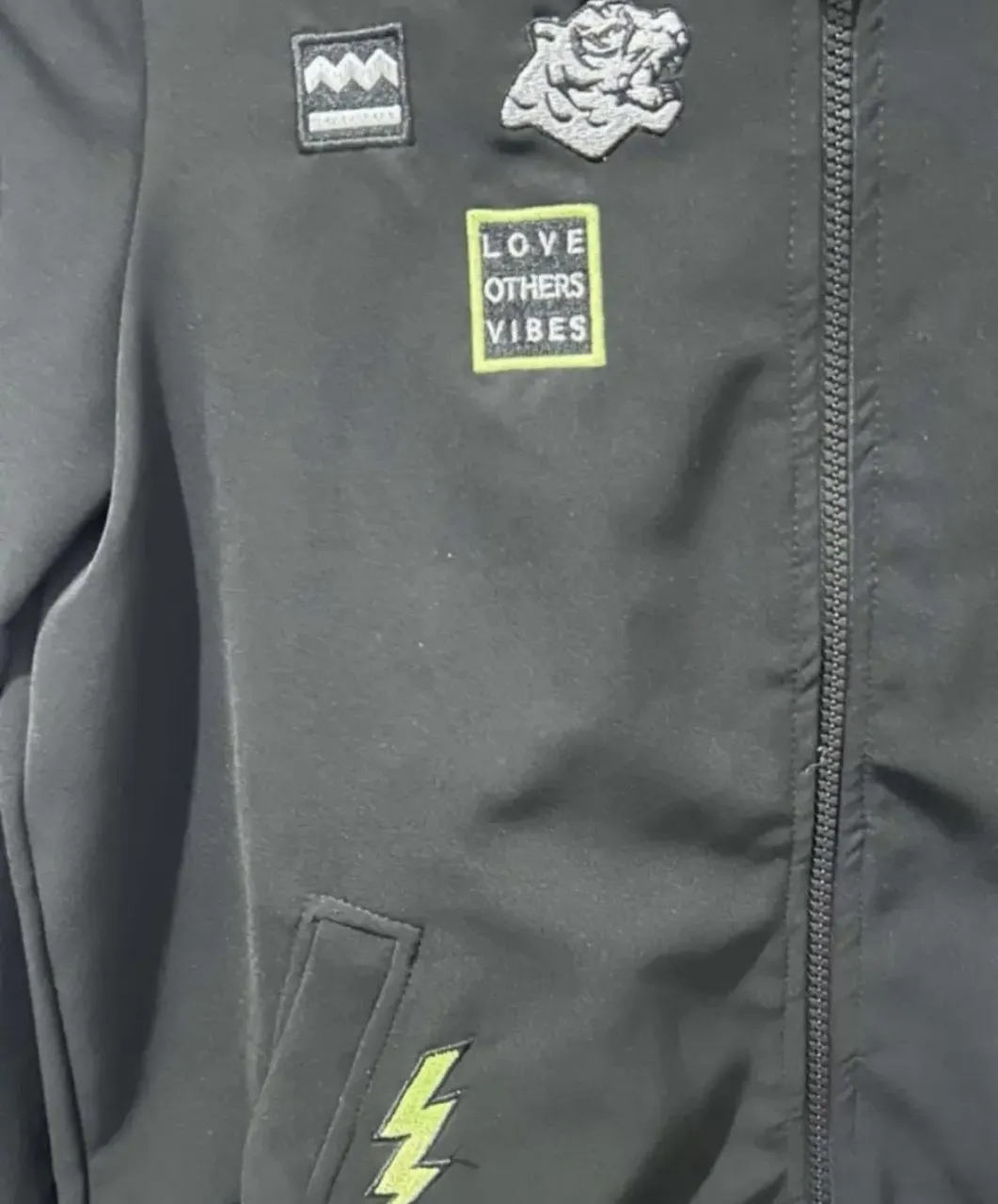 Campera Americanino - Vista 2