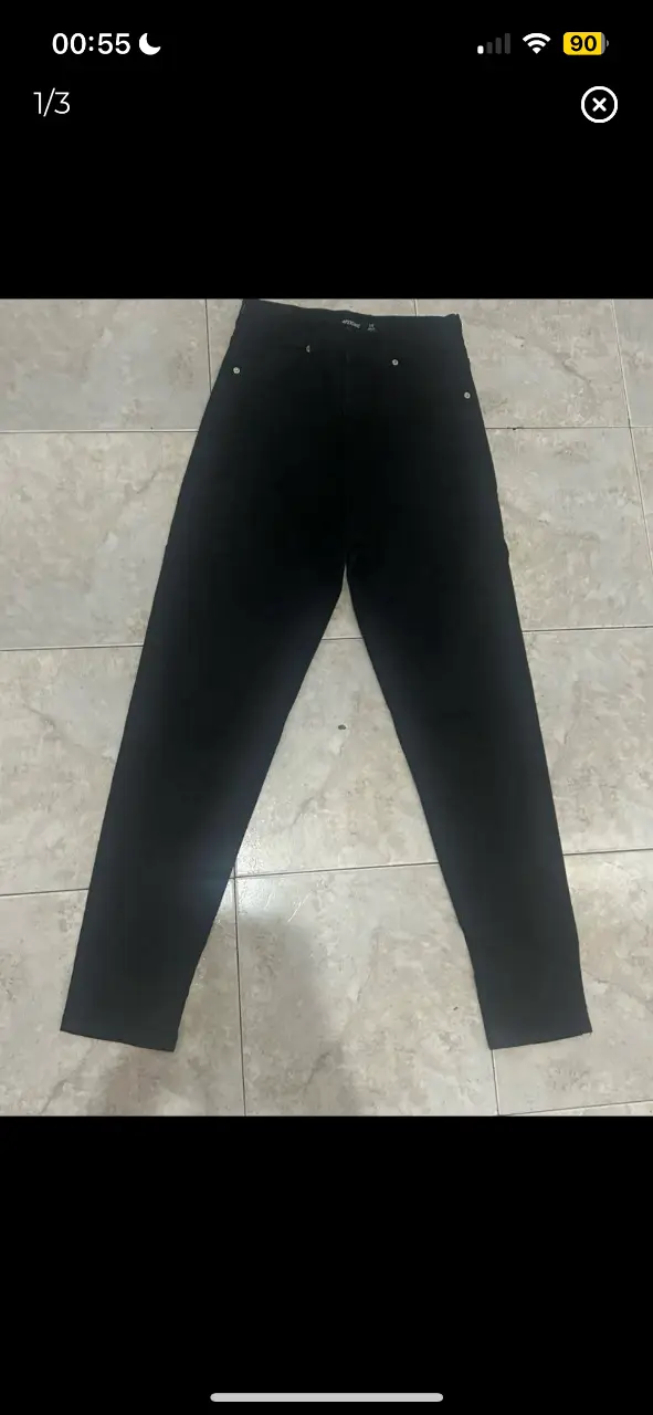 jean negro psychic talle 38. usado en perfecto estado. chupin tiro súper alto, elastizado. cintura 34cm, largo 100cm, tiro delantero 32cm, tiro trasero 38cm, cadera 45cm