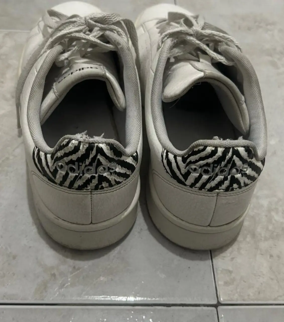 Zapatillas adidas - Vista 2
