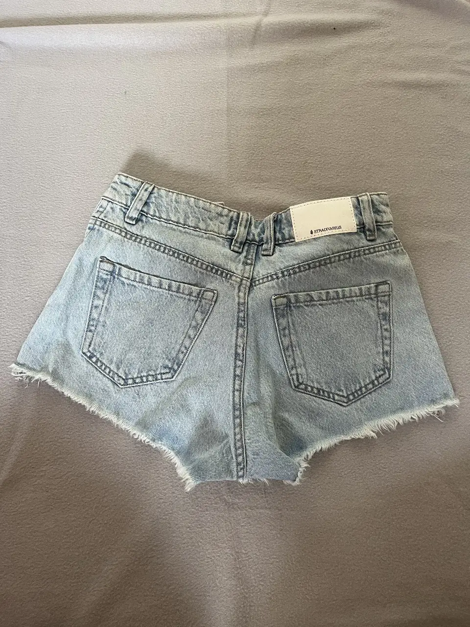 Short Stradivarius - Vista 2