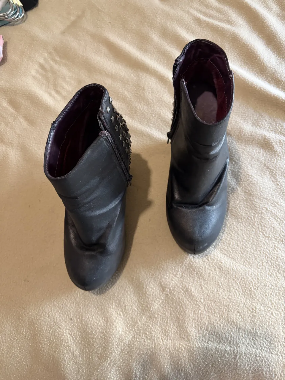 Borcegos A+ - Vista 2