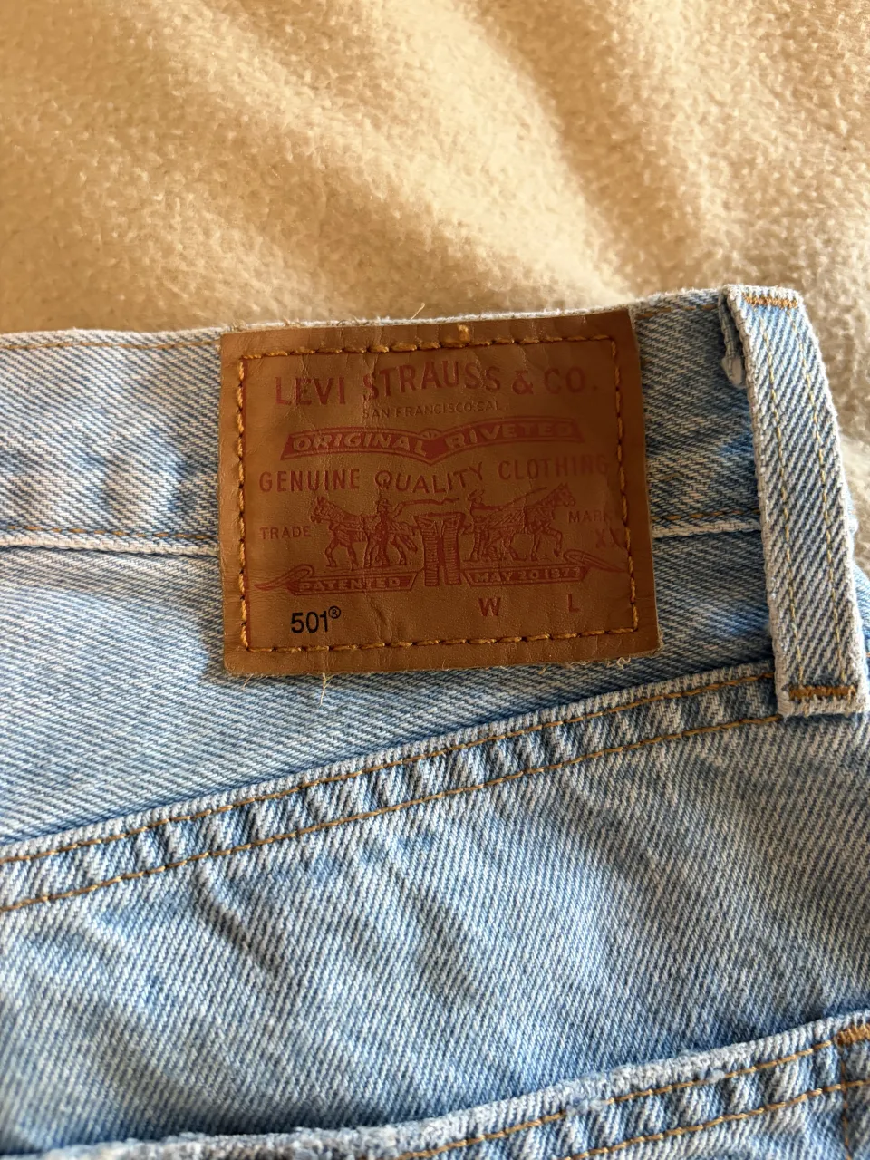 Jean Levi's - Vista 3