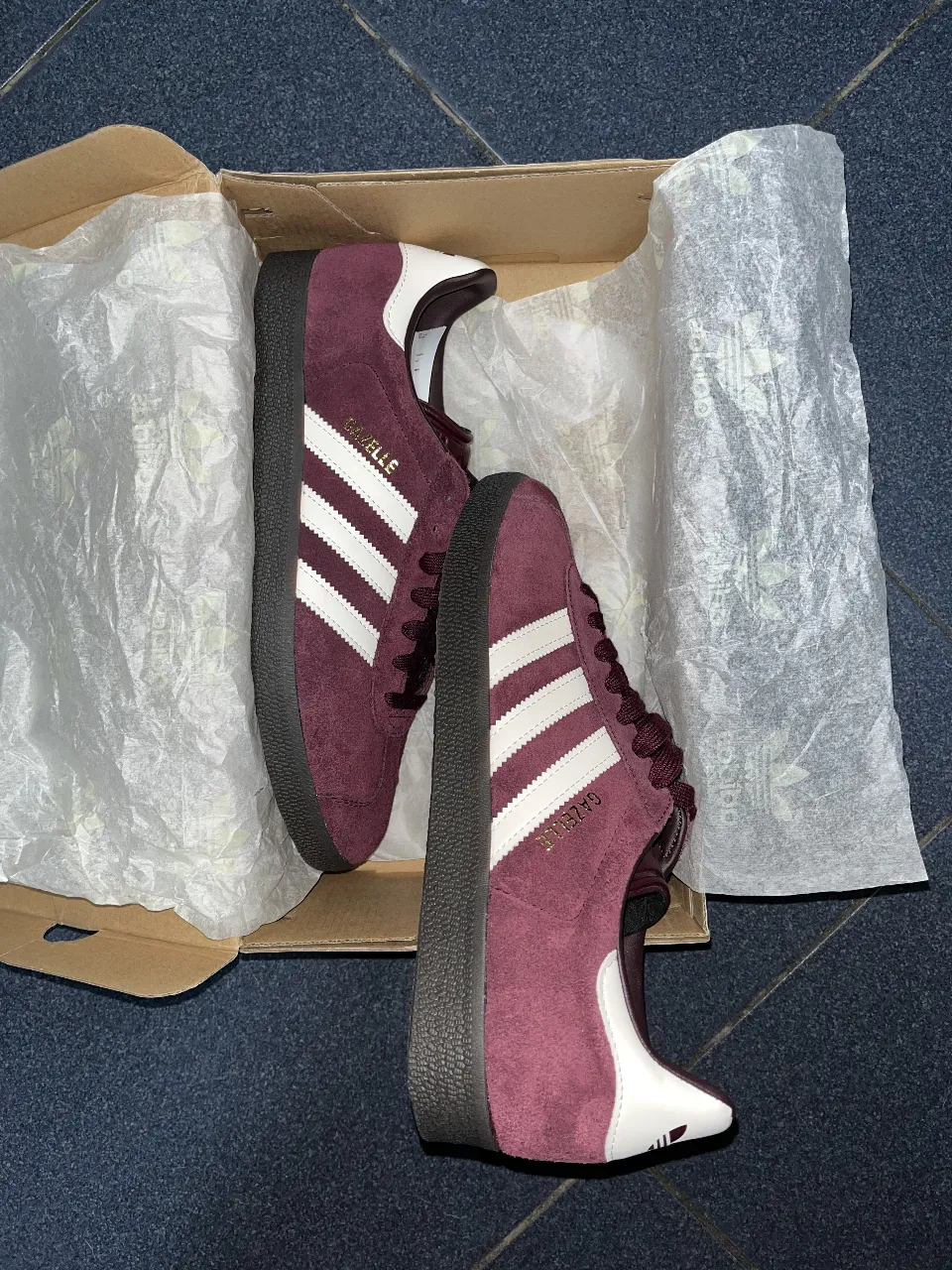 Zapatillas adidas - Vista 3