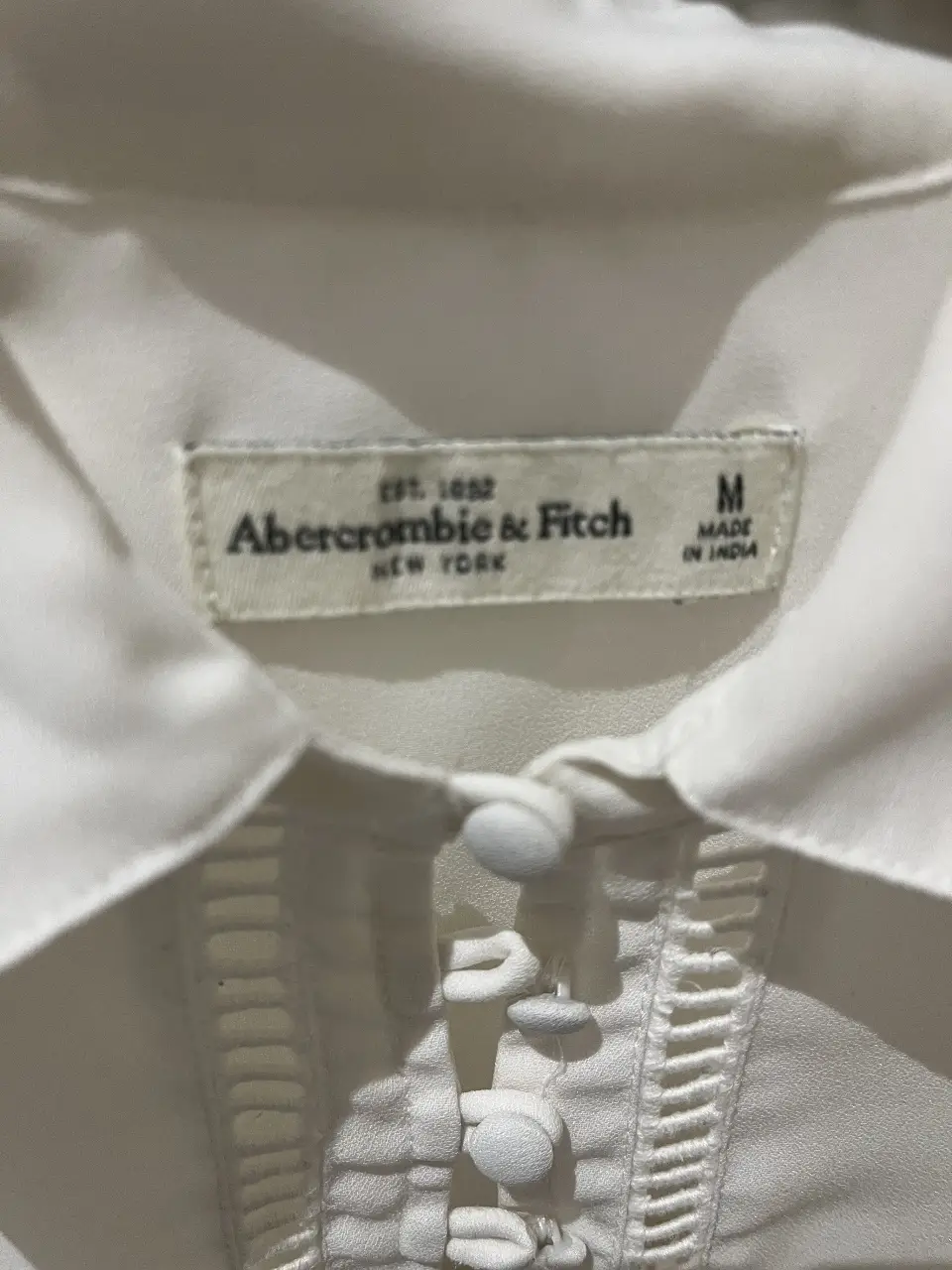 Blusa Abercrombie & Fitch - Vista 3