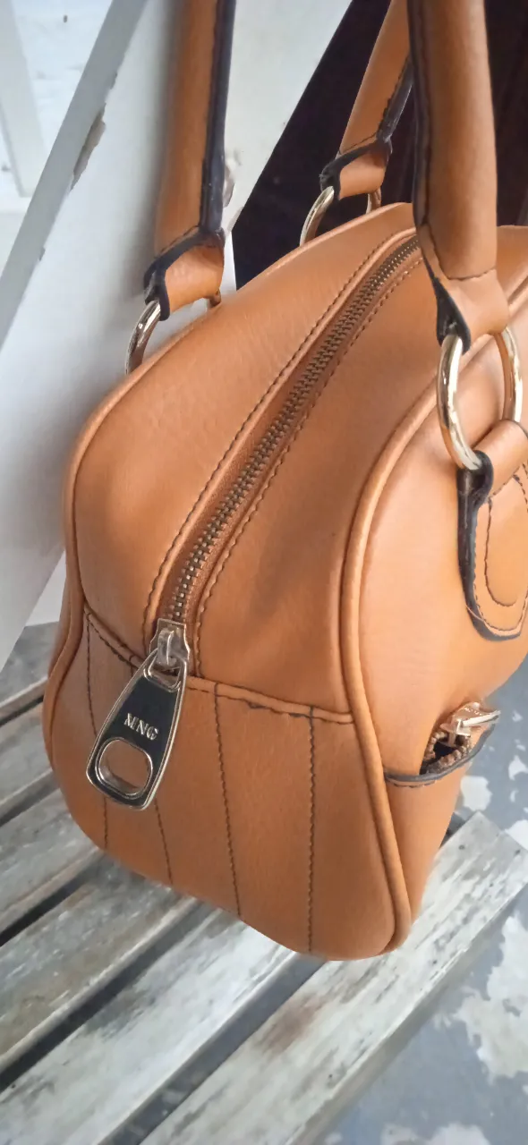 Cartera MNG - Vista 5