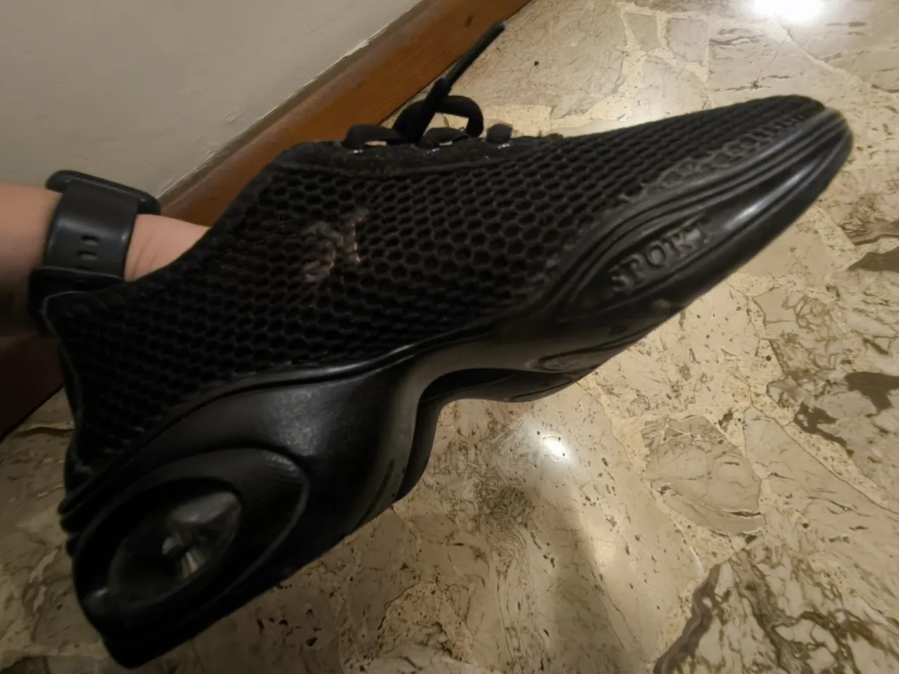 Zapatillas de danza negras. Sin uso. dice talle 38, pero es horma chica, es un 36-37. son nuevas sin uso. 