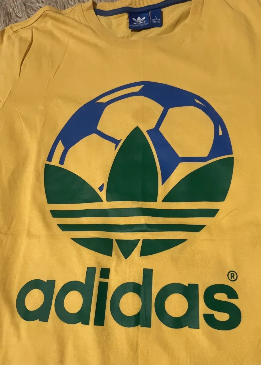 Remera adidas - Vista 4
