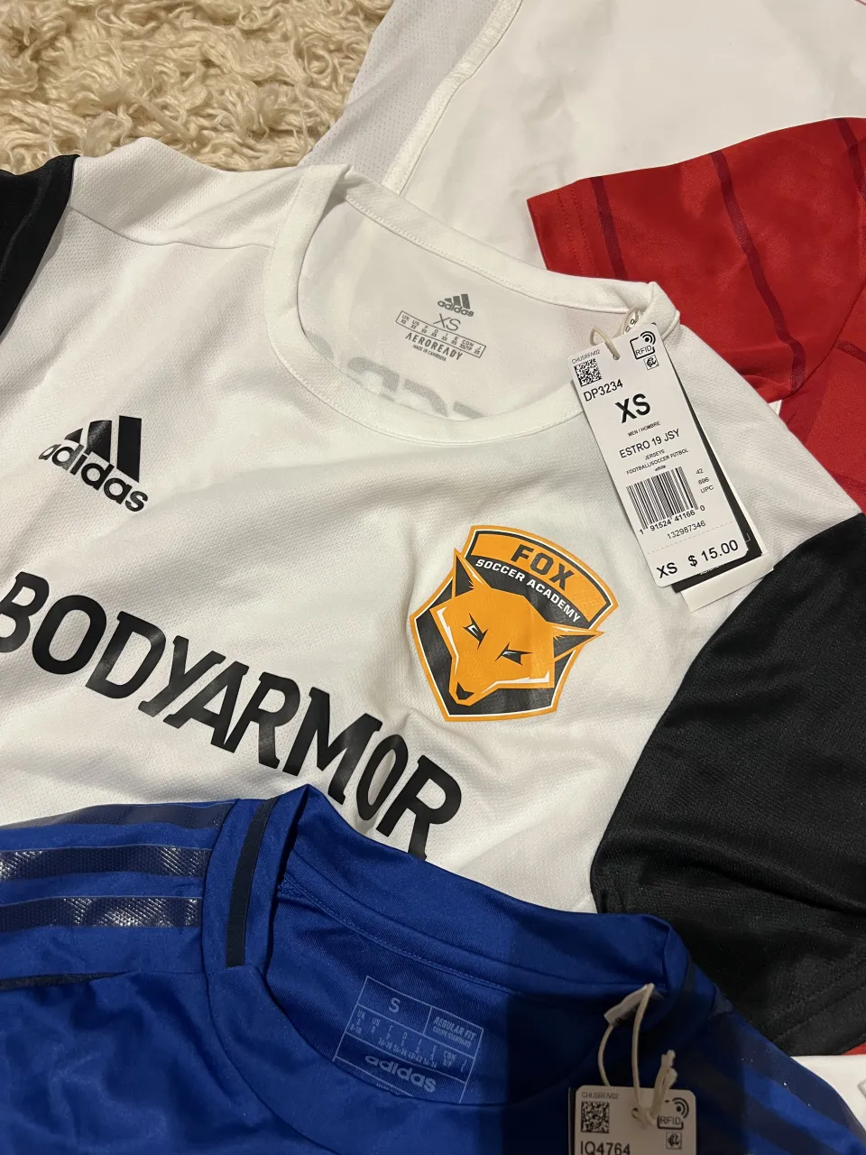 Camiseta adidas - Vista 5