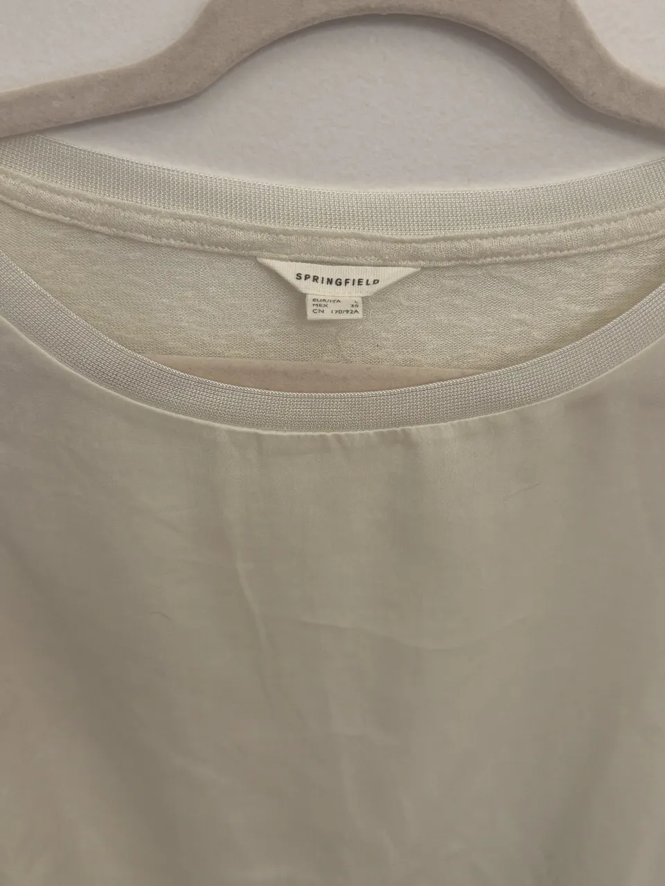 Remera Springfield - Vista 3