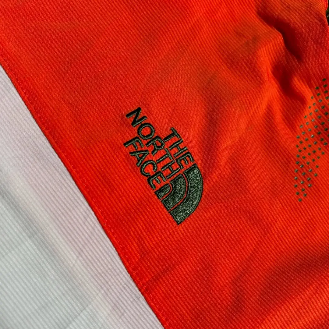 Remera The North Face - Vista 3