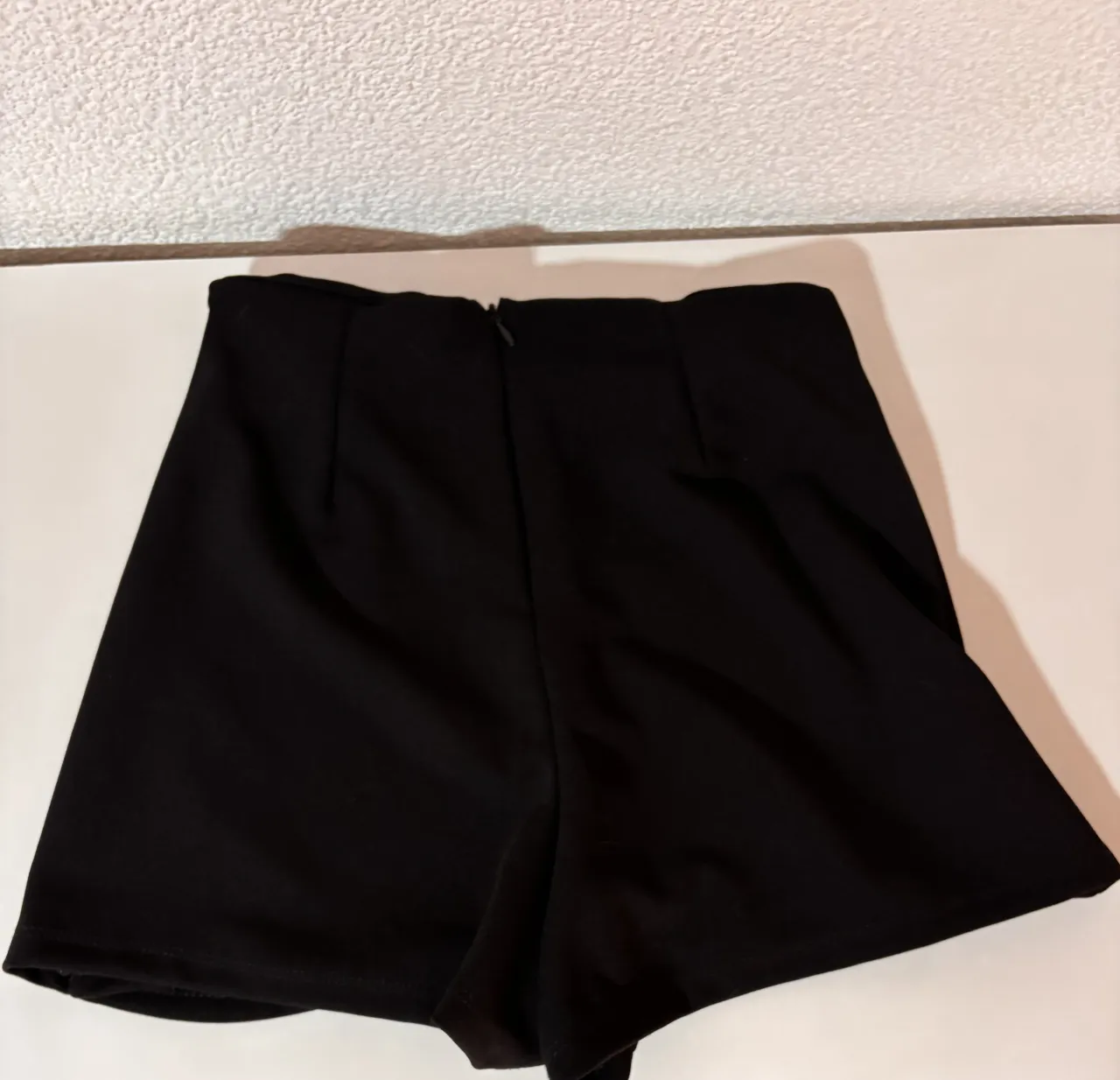 Short Sin marca. - Vista 2