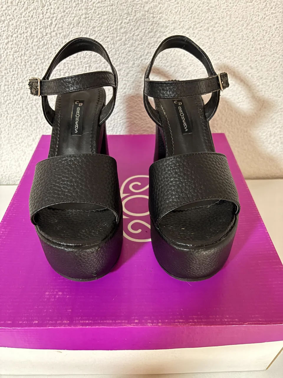 Sandalias Sin marca. - Vista 2