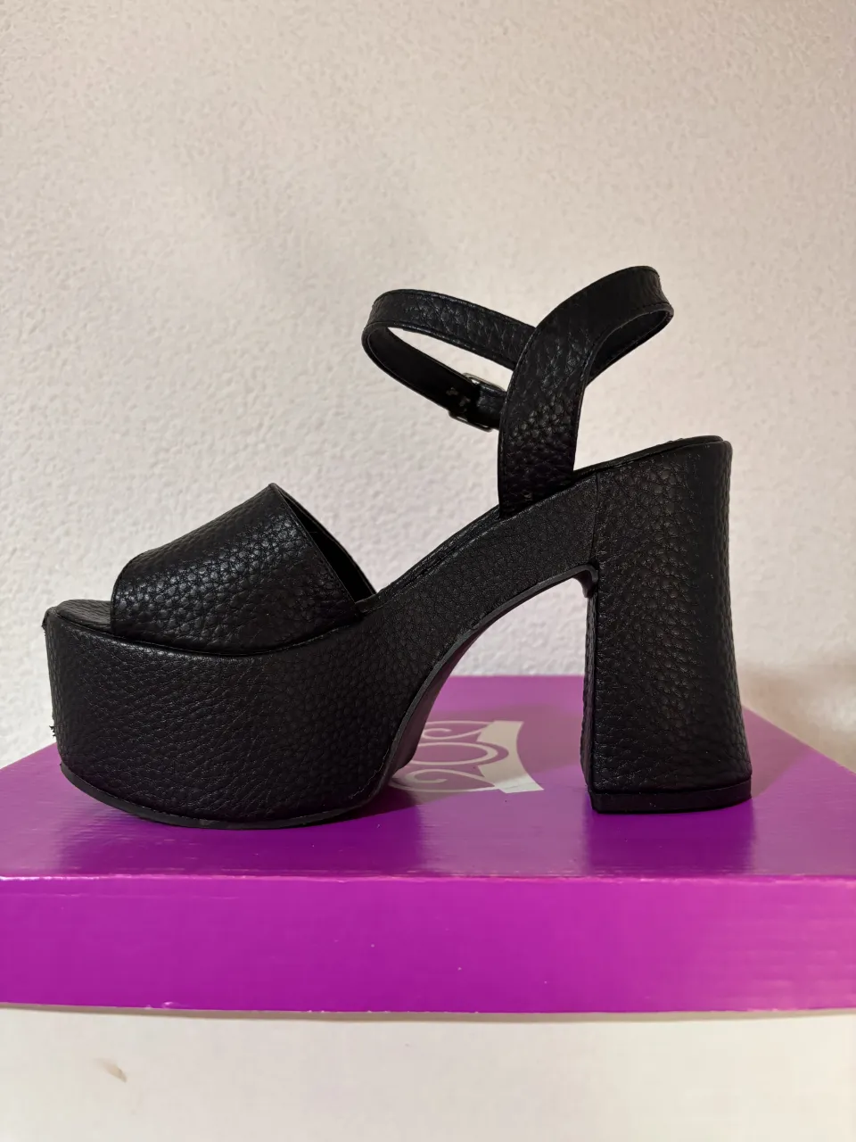 Sandalias Sin marca. - Vista 5