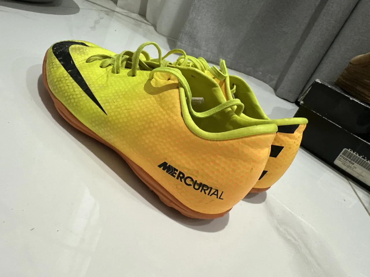 Botines Nike - Vista 3