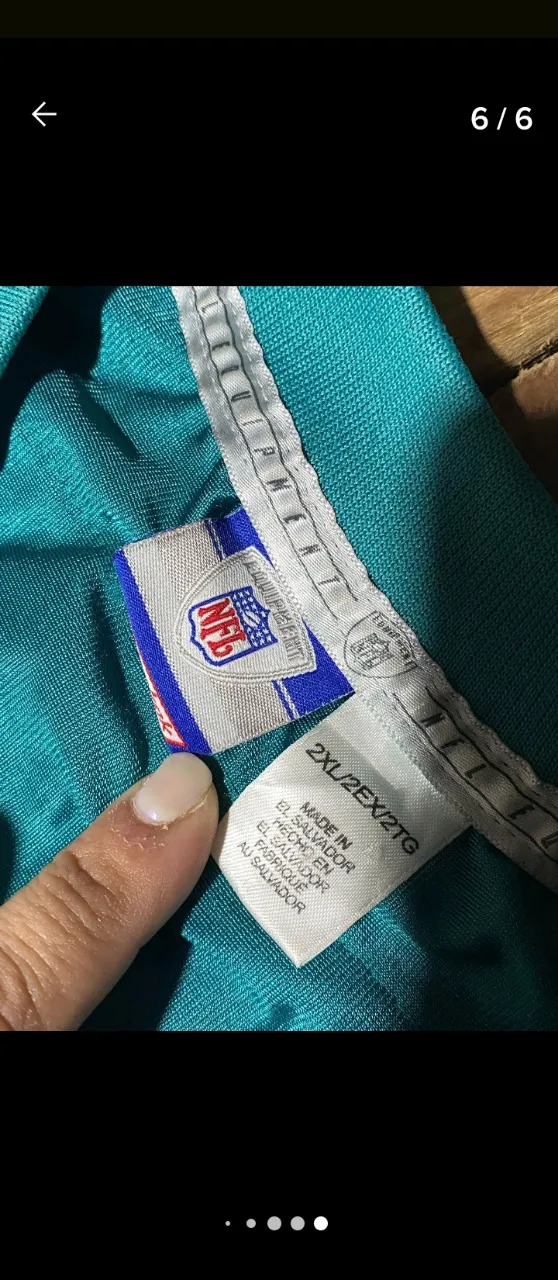 Camiseta Reebok - Vista 3