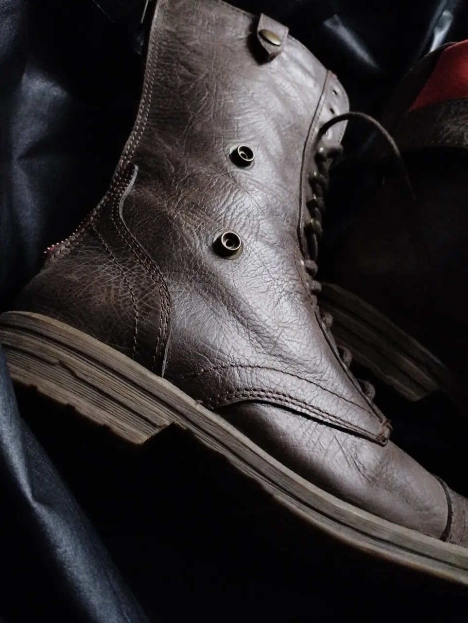 Botas Sarkany - Vista 2
