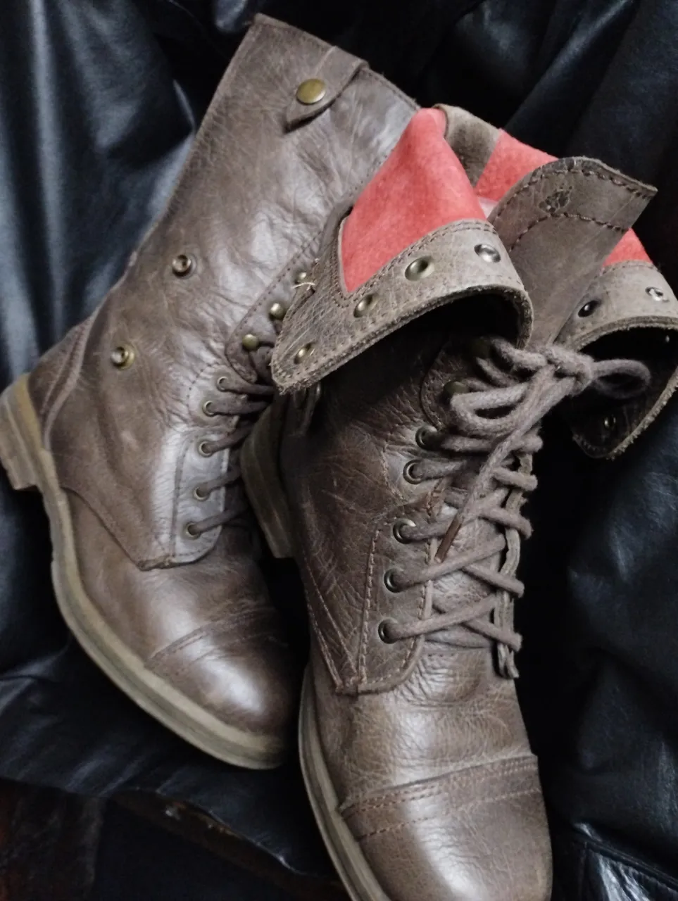 Botas Sarkany - Vista 3
