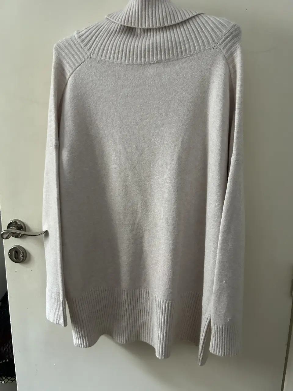 Polera U see - Vista 2