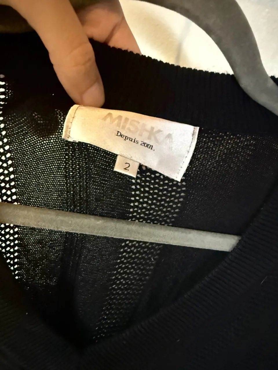 Sweater Mishka - Vista 3