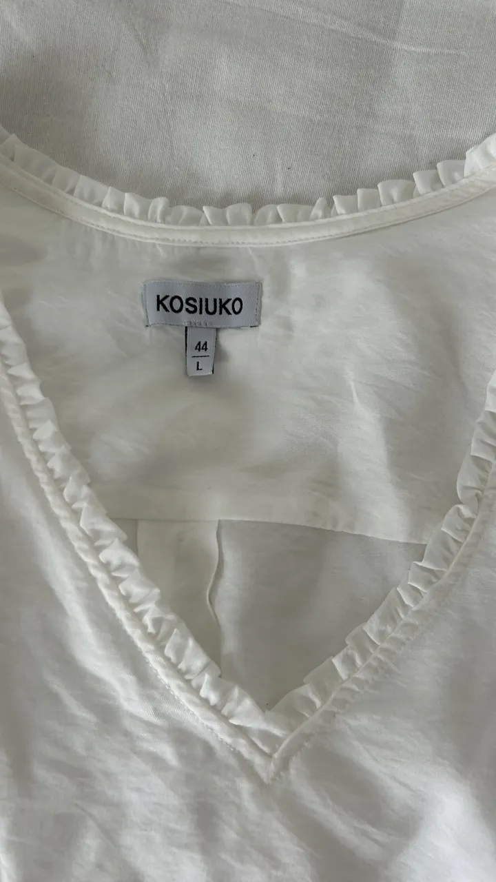 Remera Kosiuko - Vista 2