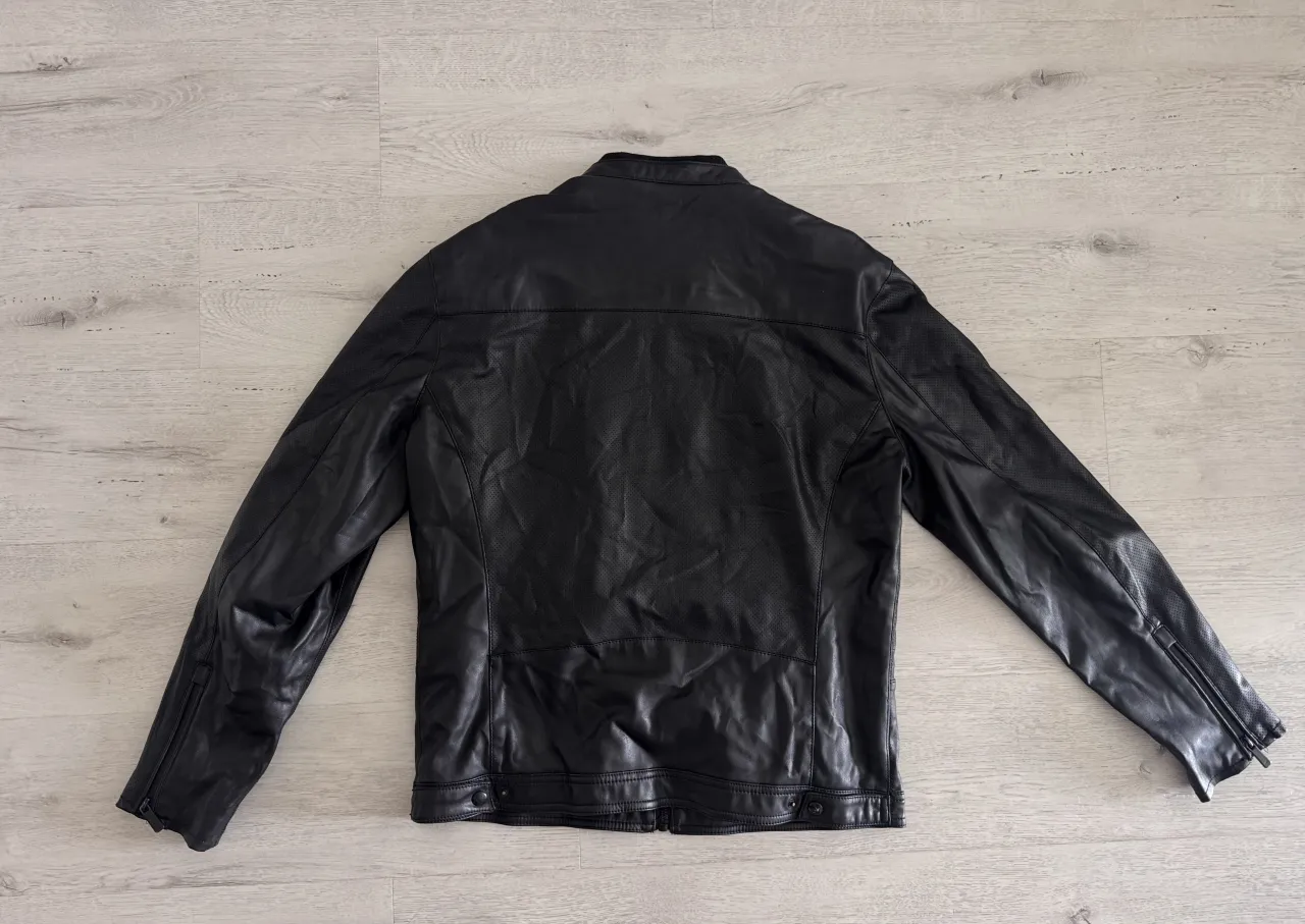 Campera Zara - Vista 2