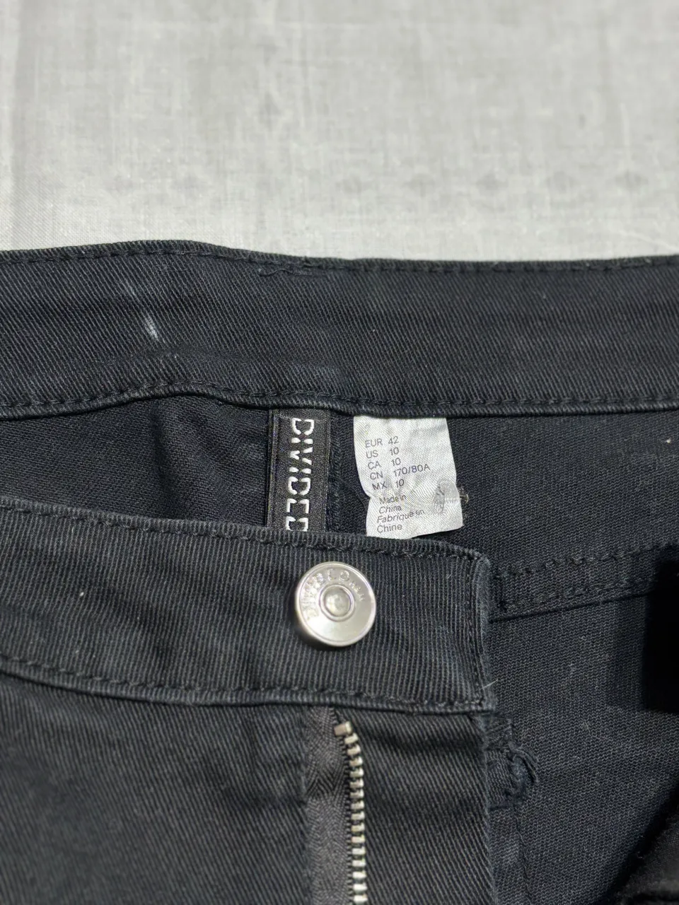 Short Divided - Vista 3