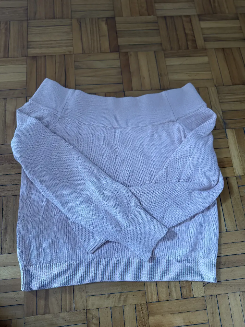 Sweater Divided - Vista 2