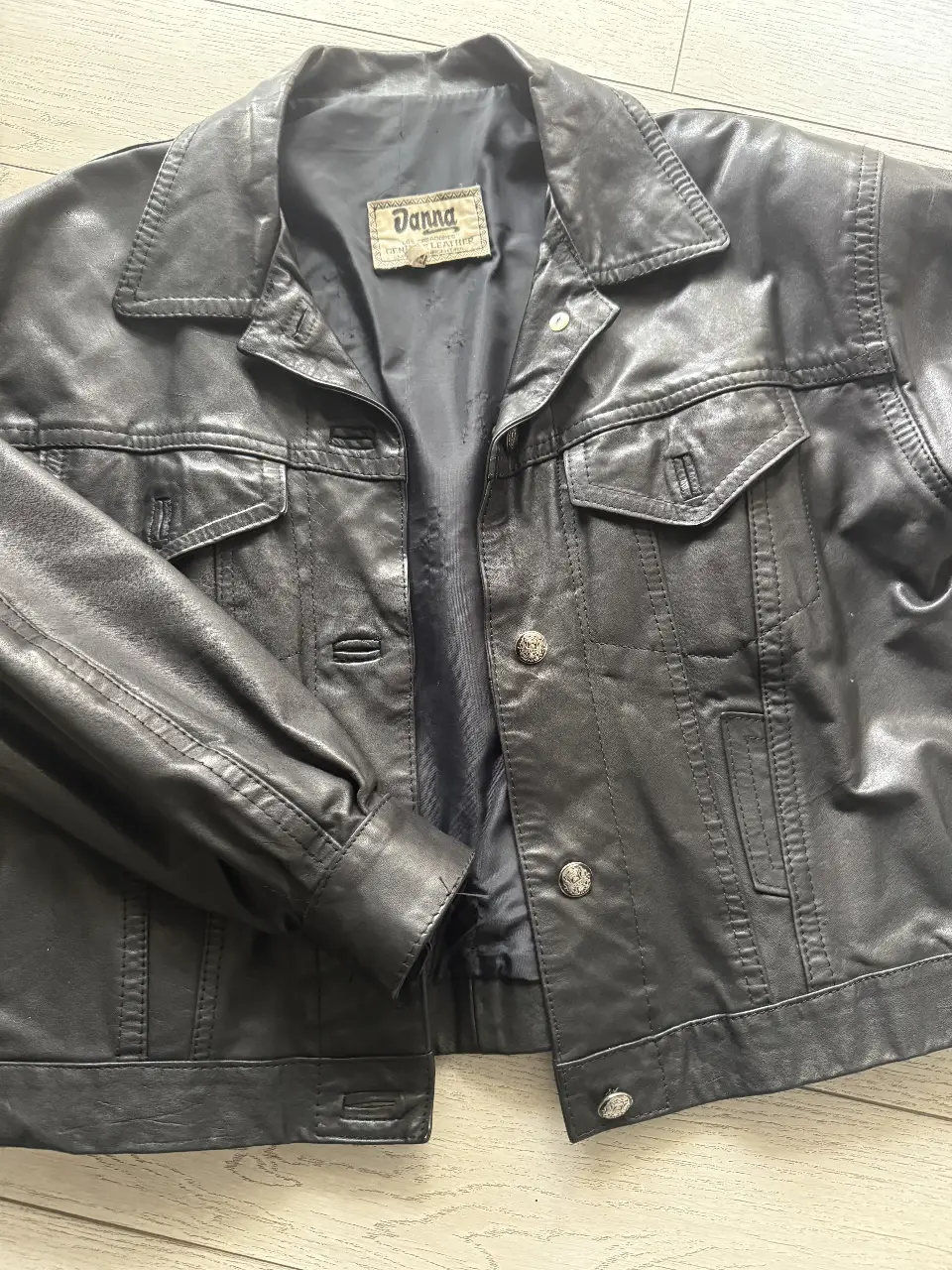 Campera Otro - Vista 4