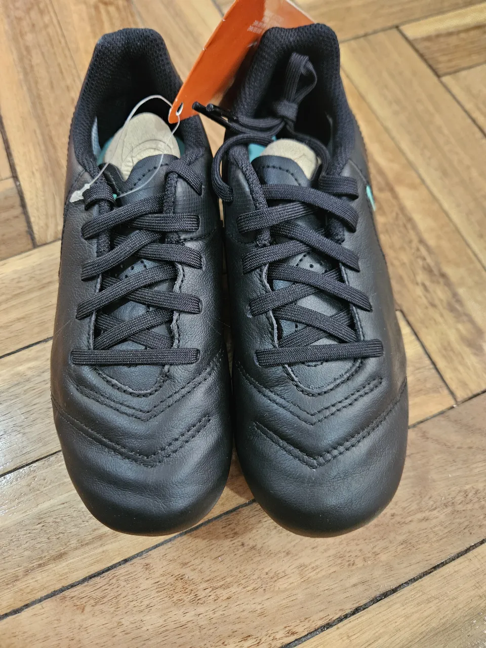 Botín de fútbol Nike - Vista 2